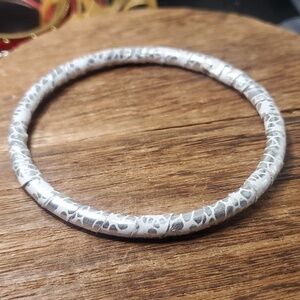 B3230 white snow leopard bracelet